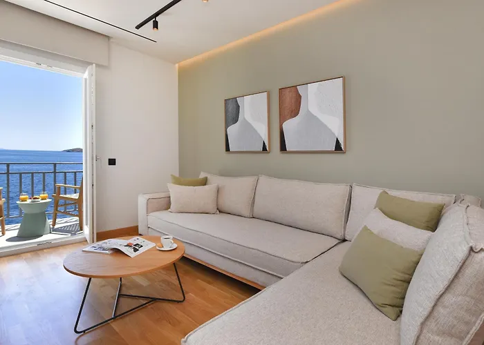 Anaya Suites